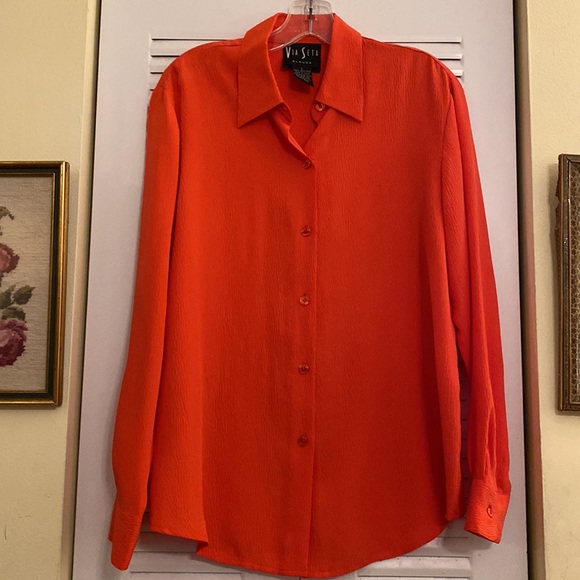 Via Seta Silk Button Down Blouse - Picture 5 of 9